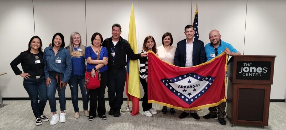 Consulado de Colombia en Houston realizó por primera vez un Consulado Móvil en Arkansas